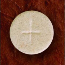 Cavanagh 128780 Commun Whole Wheat Wafers Cross Design 5.75 In. Box Of 25
