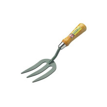 Bulldog 1041030680 Premier Tanged Weed Fork 6" Wooden Handle