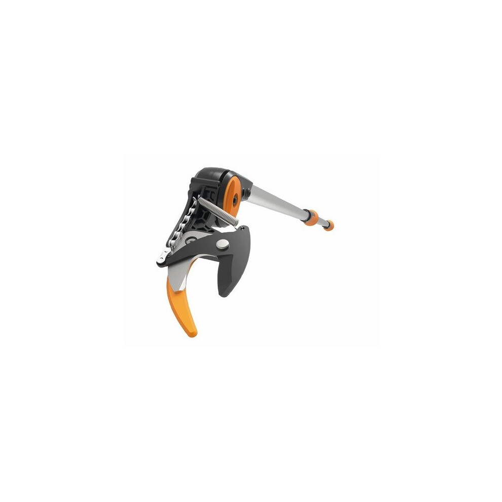 Fiskars FSK1023625 PowerGear Tree Pruner UPX82