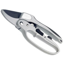 Bulldog BD31303 Premier Ratchet Pruning Shears