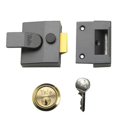 Yale Yale B-85-DMG-PB-40 Deadlocking Nightlatch 40mm Brass Cylinder Grey Case