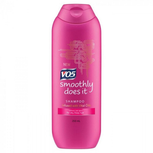 VO5 VO5 Smoothly Does It Shampoo 250ml