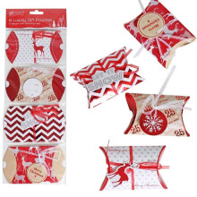 16 x Red, Gold & White Christmas Gift Wrap Pouches & Tags
