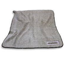 Logo Brands 824-25F-1 Pittsburgh Penguins Frosty Fleece