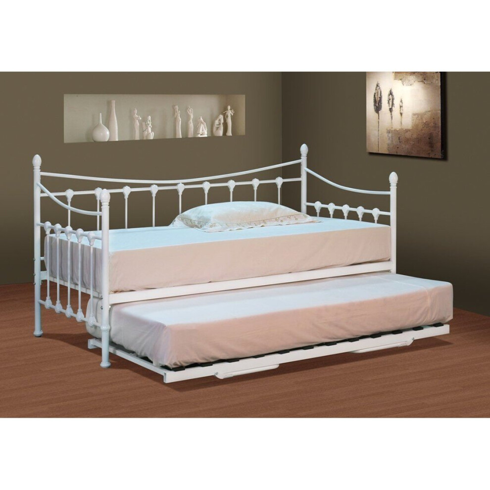 (Without Trundle) Evelyn Metal Day Bed With or Without Trundle