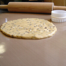 Aga Non-Slip Rolling Mat