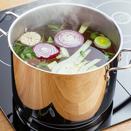 James Martin 24cm Deep Stockpot 7.0L 1