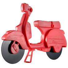 Eddingtons Red Lambretta Vespa Scooter Pizza Cutter
