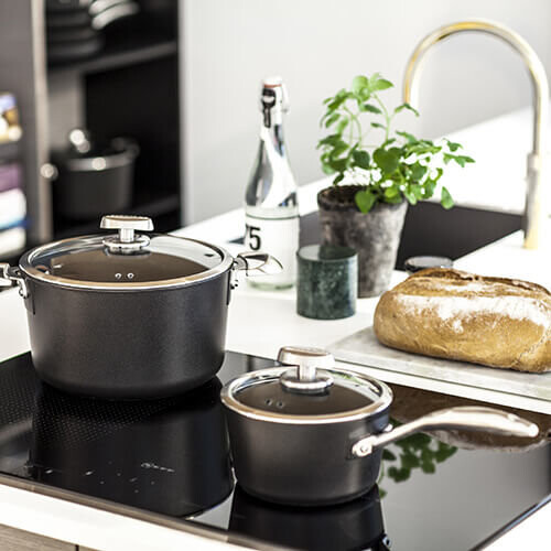 SCANPAN ScanPan 18 cm/1,8 L Stielkasserolle mit Deckel - Pro IQ 2