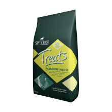 (One Size, Meadow Herb) Spillers Horse Treats (Pack Of 8)