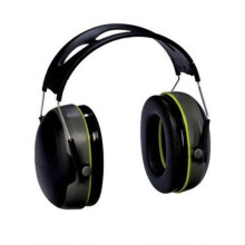 Peltor Sport Bulls Eye Nrr 27 Earmuff, Black