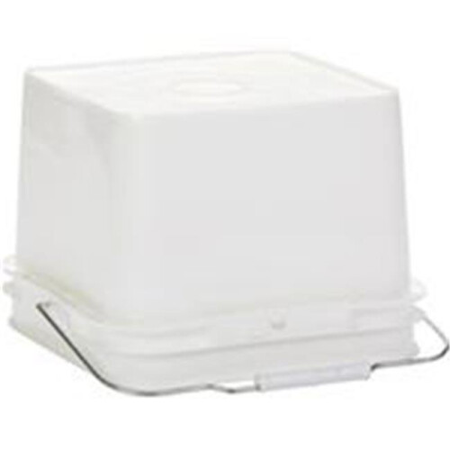 Bee Bucket Feeder