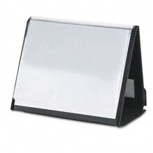 ShowFile Horizontal Display Easel with 20 Letter-Size Sleeves Black