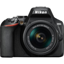 DSLR fotoaparát D3500 s AF-P DX NIKKOR 18-55 mm f/3.5-5.6G objektívom