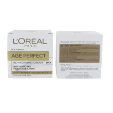 Crème de Jour Age Perfect - L'ORÉAL PARIS - 50ml - Für reife Haut - Ohne Parabene - Creme-Textur