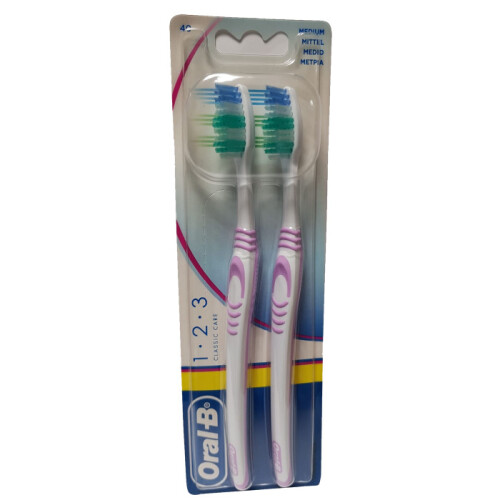 Oral-B Oral-B Classic Care Twin Toothbrushes- Medium