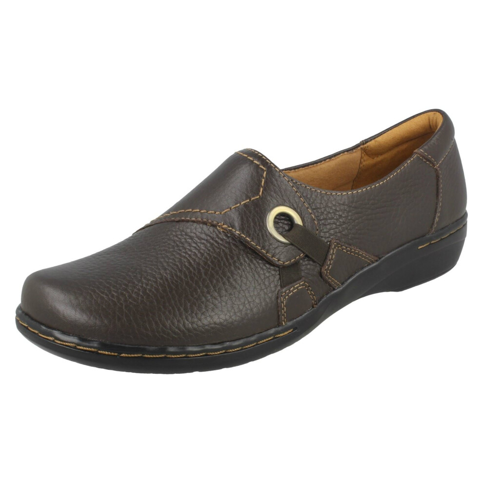 (UK 4, Brown) Ladies Clarks Everyday Flats Evianna Boa - D Fit