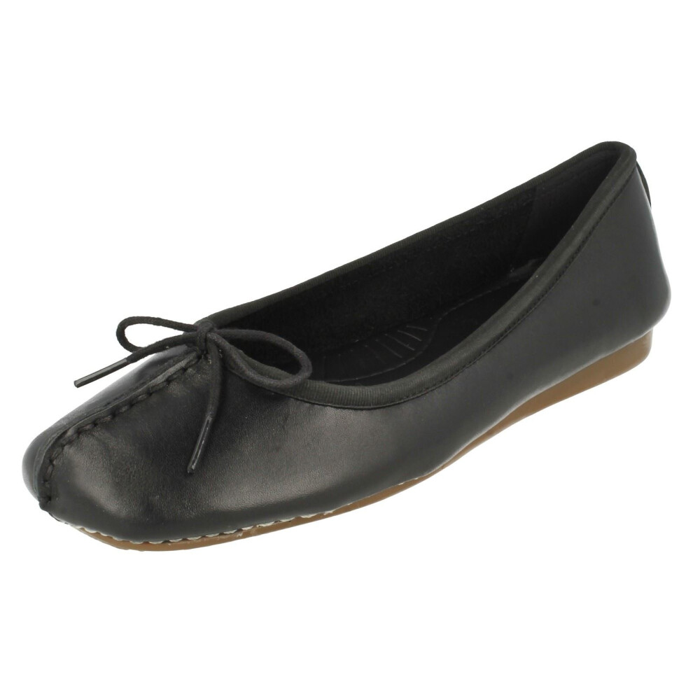 (UK 3.5, Black) Ladies Clarks Comfort Everyday Flats Freckle Ice - D Fit