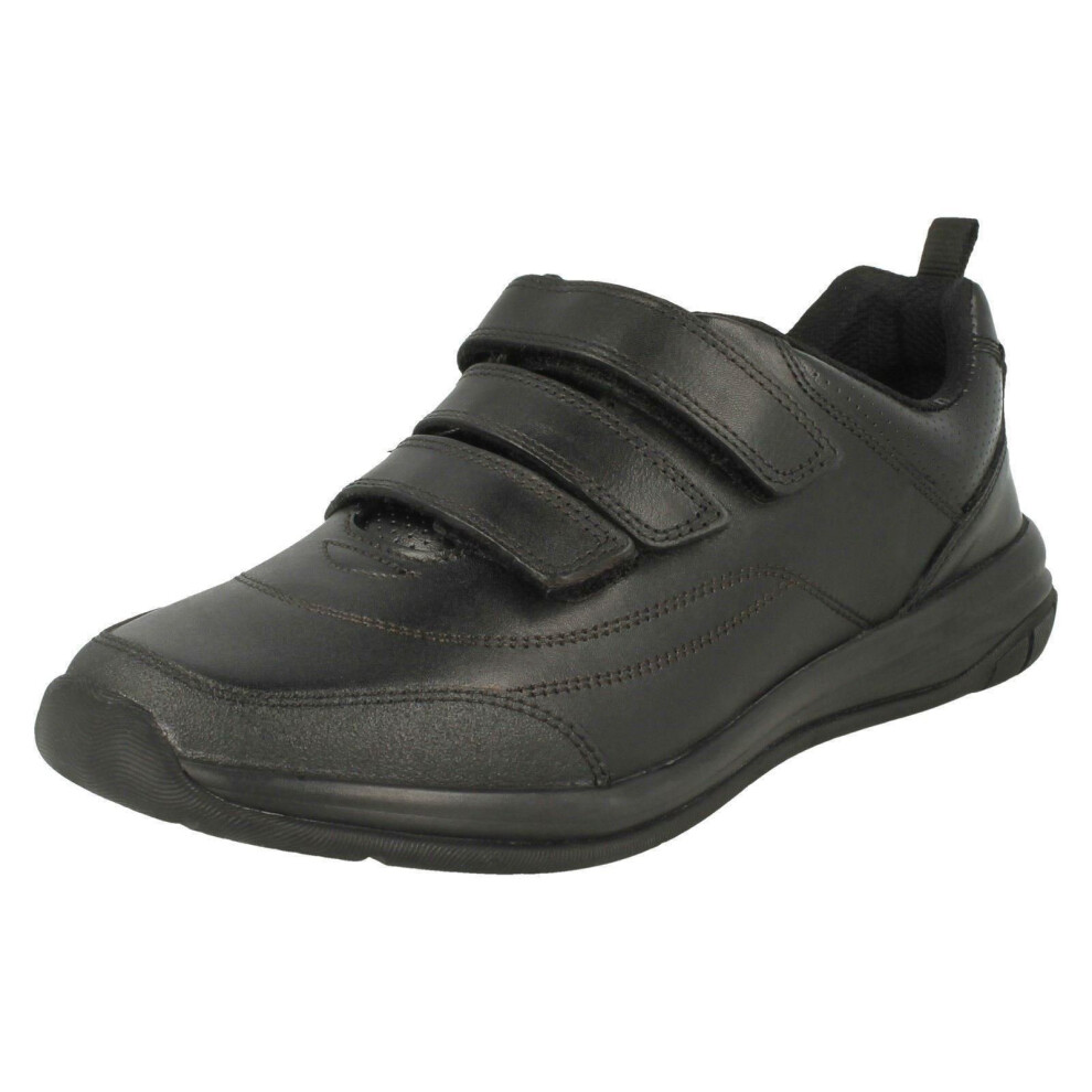 (UK 10.5 Child, Black) Boys Clarks Hook and Loop Fastening School Shoes Hula Thrill - H Fit