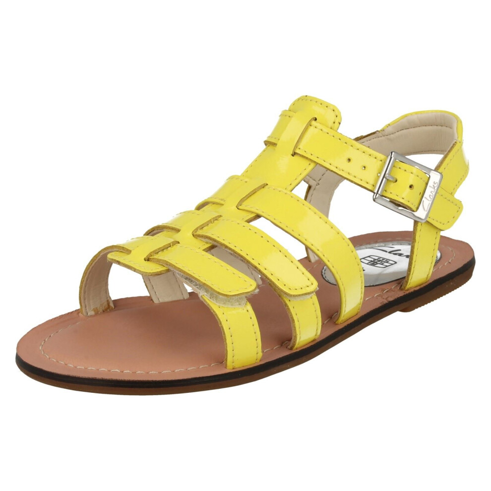 (UK 10.5 Child, Yellow) Girls Clarks Flat Summer Gladiator Sandals Loni Joy - F Fit