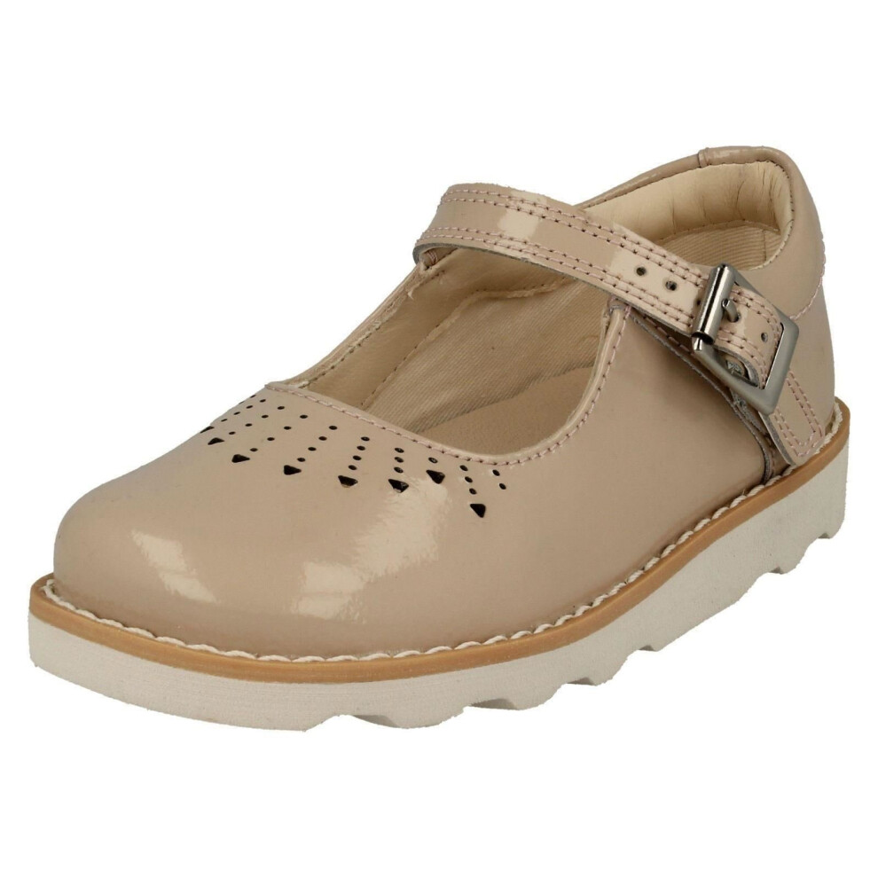 (UK 9.5 Child, Blush (Beige)) Girls Clarks Casual Shoes Crown Jump - F Fit