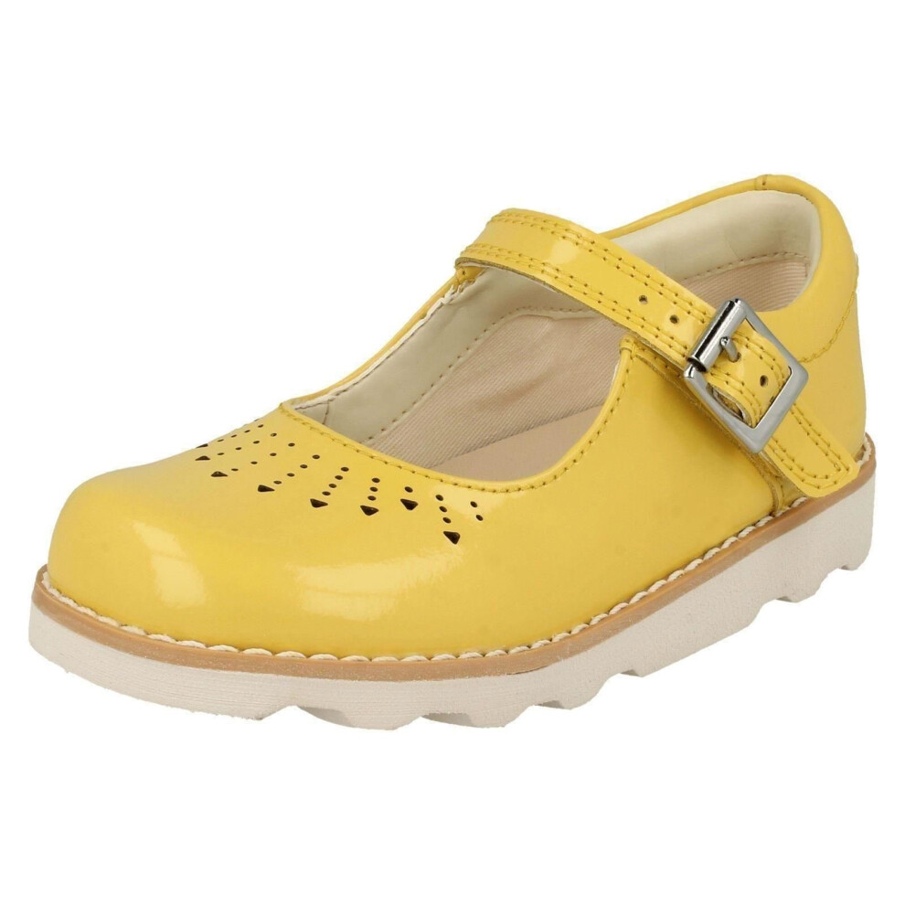 (UK 5 Infant, Yellow) Girls Clarks Cut Out Detailed Shoes Crown Jump - F Fit