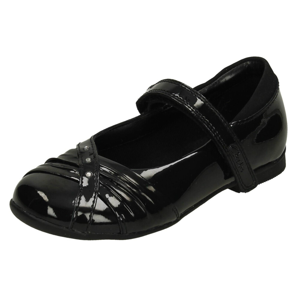 (UK 7 Infant, Black) Girls Clarks Ballerina Style School Shoes Dolly Shy - E Fit