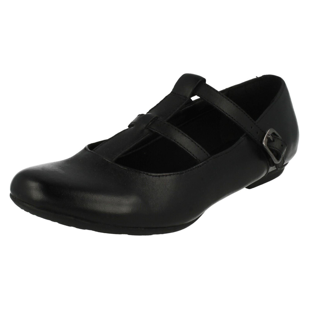 (UK 13.5 Child, Black) Girls Clarks School Shoes Abitha Wish - G Fit