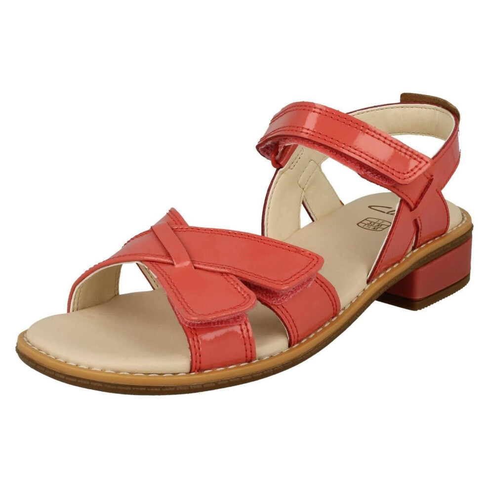 (UK 11.5 Child, Coral (Pnk)) Girls Clarks Strappy Sandals Darcy Charm - F Fit