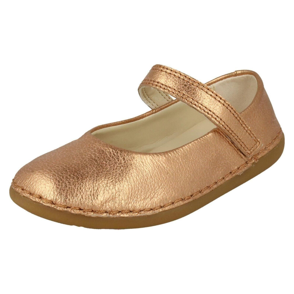 (UK 8 Child, Bronze Metallic (Gold)) Girls Clarks Mary Jane Styled Shoes Skylark Tap - F Fit