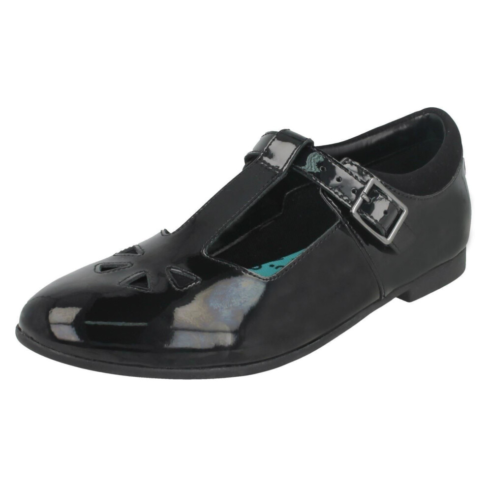 (UK 5.5 Child, Black) Girls Bootleg By Clarks T-Bar School Shoes Selsey Play - F Fit