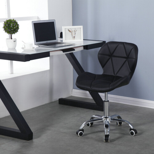 Charles Jacobs (Black) Charles Jacobs Cushioned Swivel Office Chair