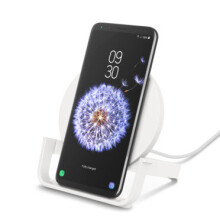 Belkin F7U083MYWHT mobile device charger Indoor White