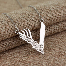 MQCHUN Jewelry Tv Series Vikings Icon Necklace Vikings \'V\'Logo Pendant Ragnar Lodbrok Men Women Birthday Christmas Party Gift