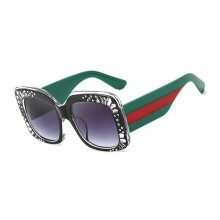 2018 New Luxury Crystal Frame Square Sunglasses Women Fashion Brand Designer Lady Sun Glasses For Female UV400