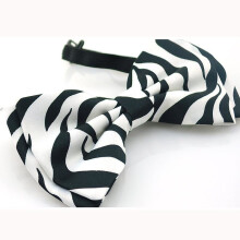 - Bow tie for Men Men's Unisex 'White Black Zebra' pattern Tuxedo Dress Bowtie Brand