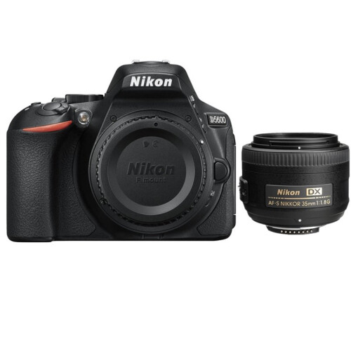Nikon Nikon D5600 + Af-S 35Mm F1.8G Dx