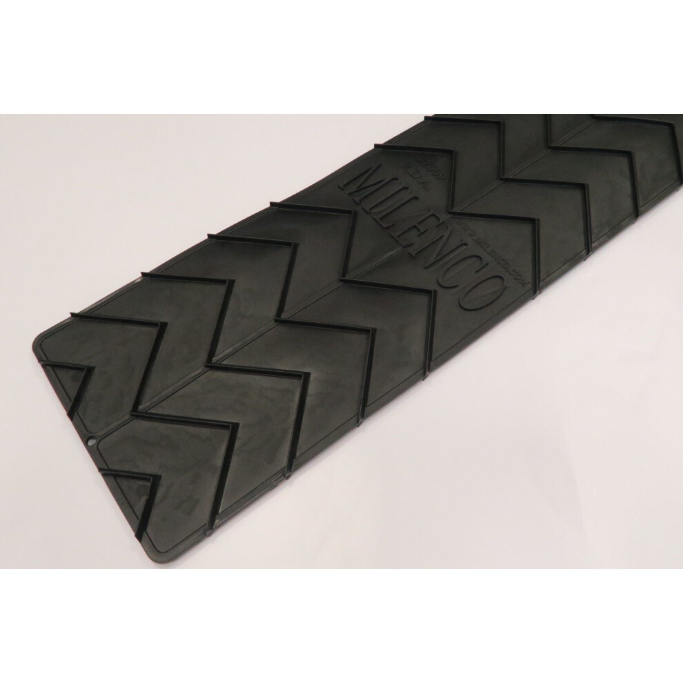 Caravan Camper Motorhome Pair Of Milenco Grip Mats Mudgrips - Image 4