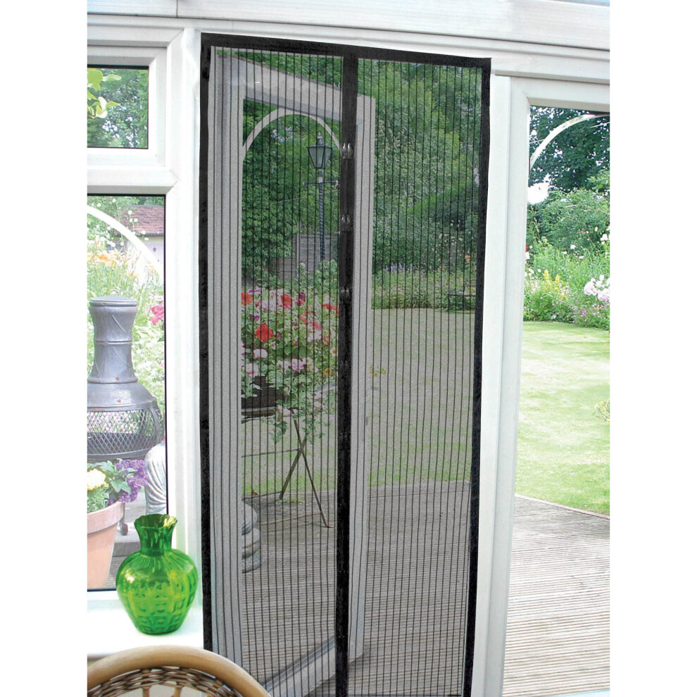 Country Club Magnetic Door Curtain, Black 5023674110269