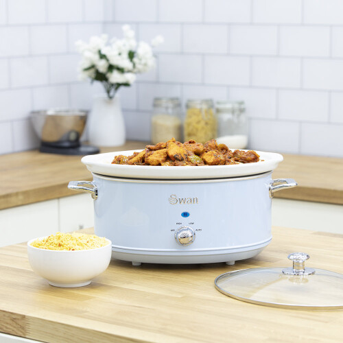 Swan (Blue) Swan SF17031GRN Retro Slow Cooker with 3 Temperature Settings, Keep Warm Function, 6.5L, 320W 1