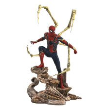 Diamond Select Marvel Gallery Avengers Infinity War Iron Spider-Man PVC Figure