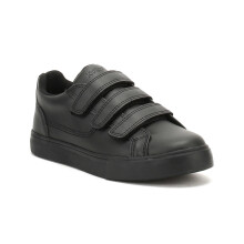 (UK 5) Kickers Youth Black Leather Tovni Trip Trainers