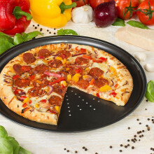 GEEZY Large 32cm Non-Stick Carbon Steel Pizza Tray – Round Oven Pan with Perforated Holes for Crispy, Even Bake (Dishwasher Safe)