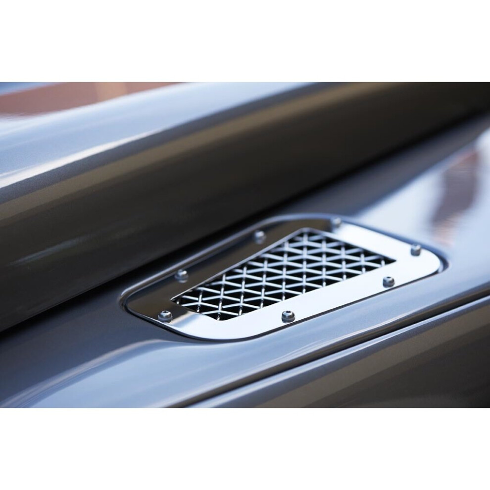 (Silver) Landrover Defender Fender And Side Grille Set (2007 Onwards) Silver 5060448591060