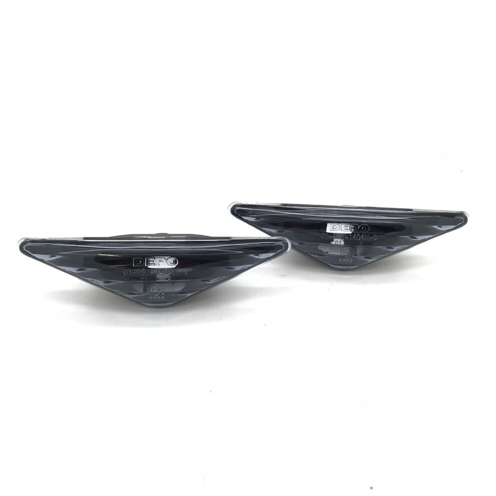 Ford Focus Mk1 1998-04 Triangle Smoked Side Repeaters Black 4052355032546