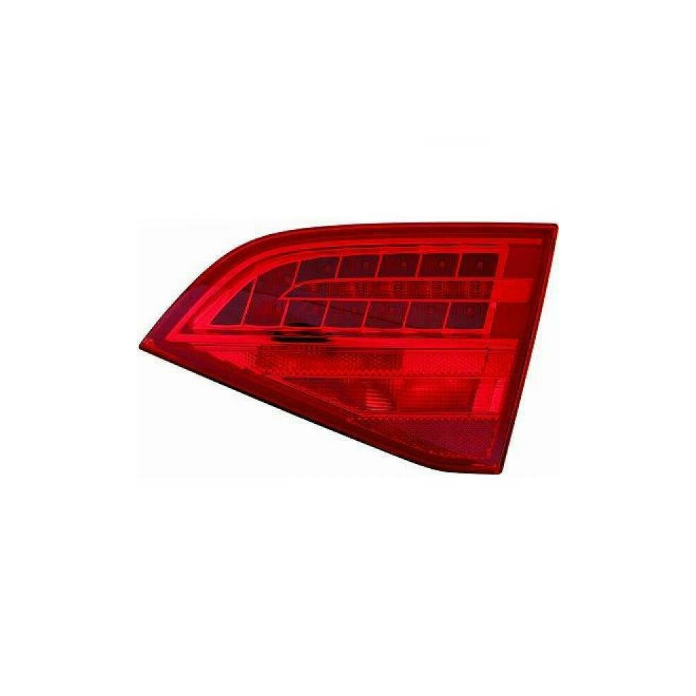 Audi A4 B8 AVANT 08-12 LED Rear Inner Boot Light Lamp RIGHT SIDE UK DRIVERS