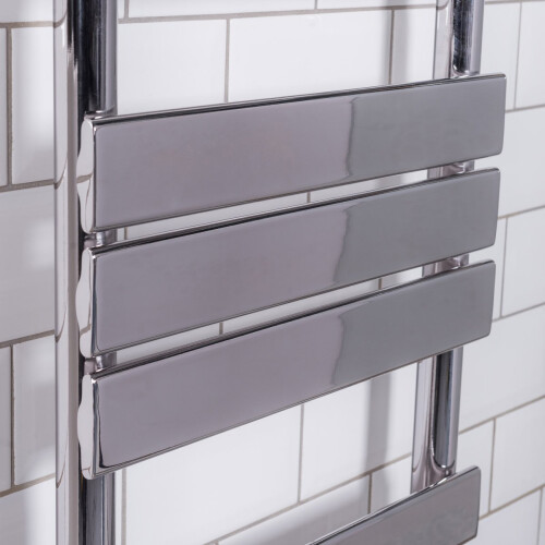 WarmeHaus Juva 800 x 450mm Chrome Flat Panel Heated Towel Rail 2