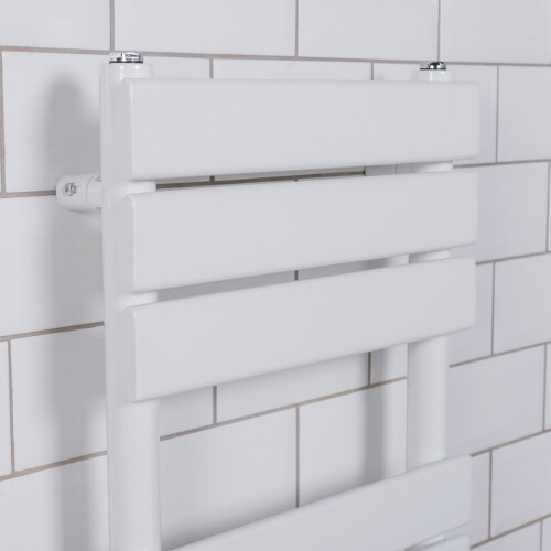 WarmeHaus Juva 650 x 400mm White Flat Panel Heated Towel Rail 1