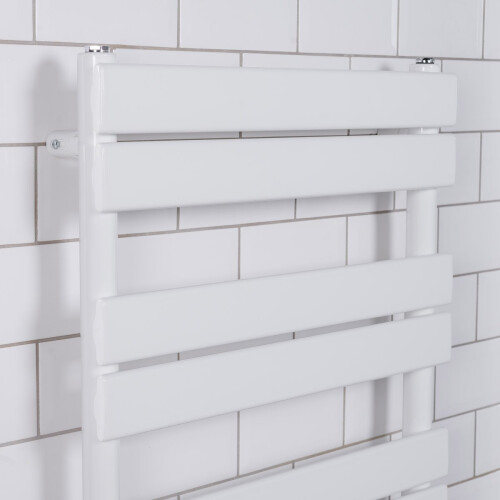 WarmeHaus Juva 1000 x 600mm White Flat Panel Heated Towel Rail 1