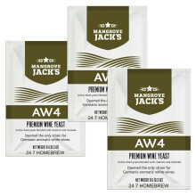 3x Mangrove Jacks AW4 8g treats 23L Germanic Aromatic White Wines